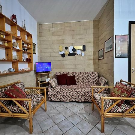 Casa Vacanza Rita Марина ди Песколусе Екстериор снимка