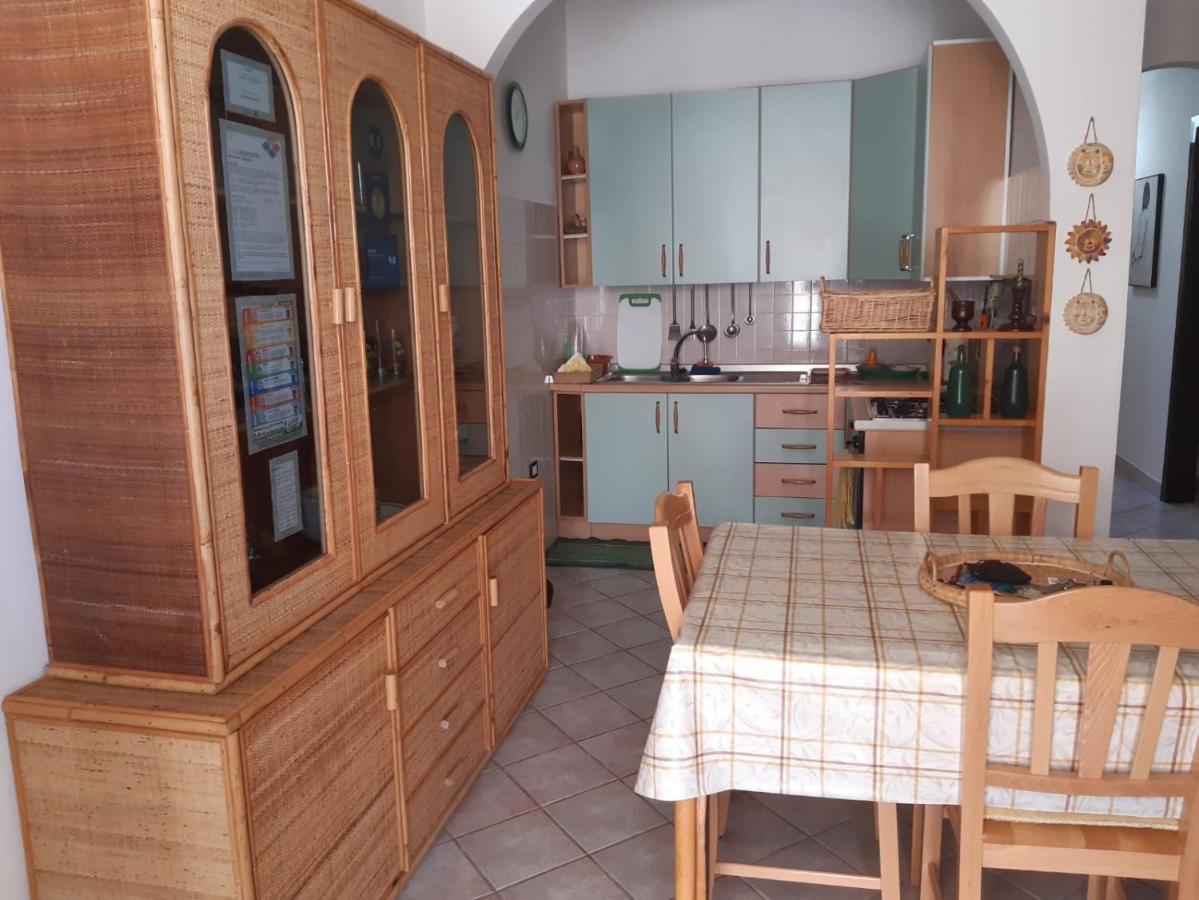 Casa Vacanza Rita Марина ди Песколусе Екстериор снимка