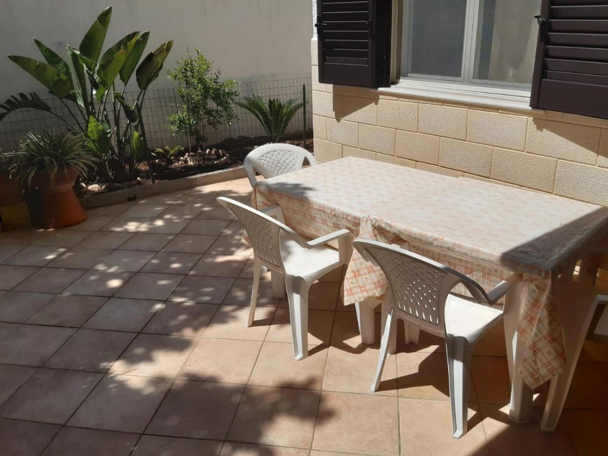 Casa Vacanza Rita Марина ди Песколусе Екстериор снимка