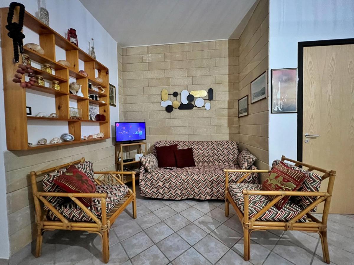 Casa Vacanza Rita Марина ди Песколусе Екстериор снимка